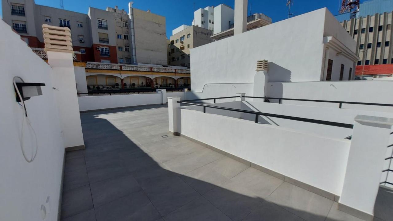 Love Rent4 Malaga Mercedes Exterior foto